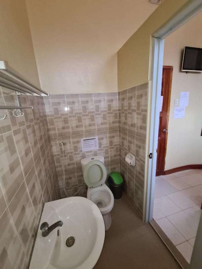 La-Familia Guest House Сікіхор Екстер'єр фото