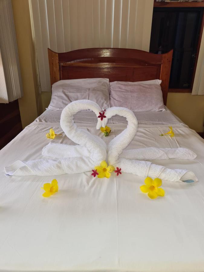 La-Familia Guest House Сікіхор Екстер'єр фото