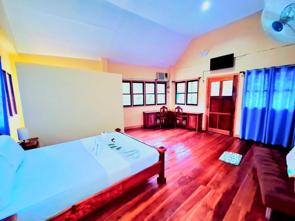 La-Familia Guest House Сікіхор Екстер'єр фото